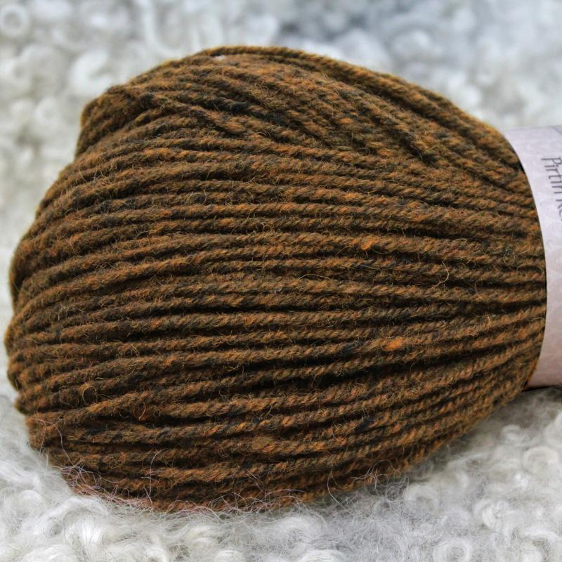 V2_1403_M3313_Eko_Merino_140x3_tumma_okra_JPG