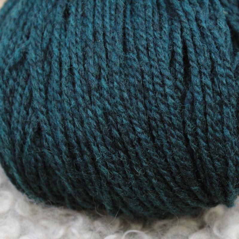 V2_1802_M3030_Eko_Merino_180x2_petrooli_1_JPG